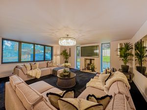 Photo 54- click for photo gallery